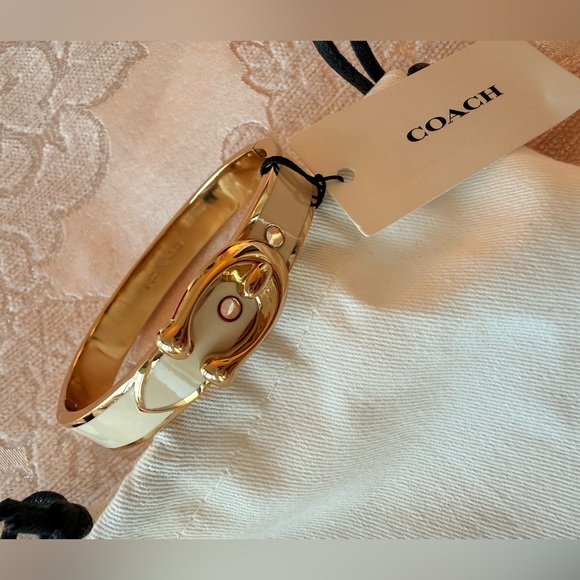 Coach Gold Horsebit Bangle Watch - Picture 4 of 6